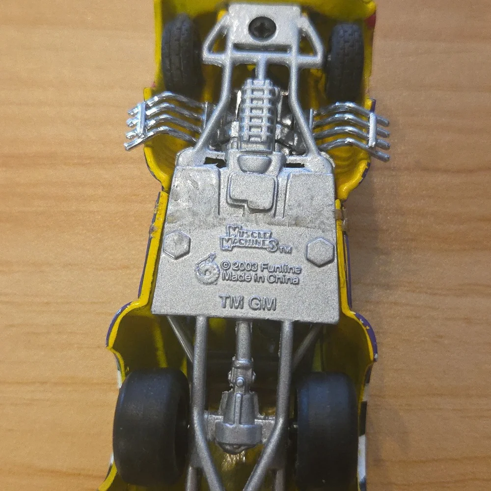 Muscle Machine Die Cast Model Racecar #5092